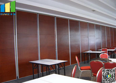 Pannelli di parete mobili insonorizzati acustici pieghevoli, divisione dei divisori della sala riunioni