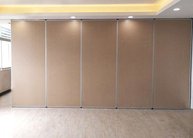 Scivolamento dei muri divisori mobili della divisione per la ricezione Corridoio della sala riunioni della Banca