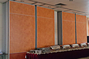Rotolamento mobile scorrevole d'attaccatura dei muri divisori di isolamento acustico del sistema di legno