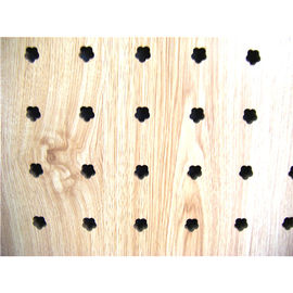 Pannello acustico dell'isolamento della stanza perforata di legno dello studio del bordo del MDF della decorazione interna