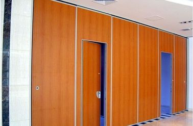 Il fono assorbente di legno della porta di piegatura divide la struttura di alluminio per l'aula decorativa
