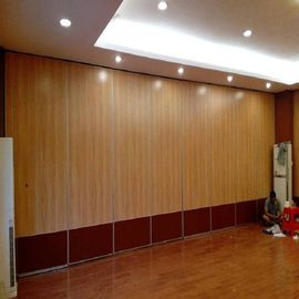 Posizione interna operabile acustica dei muri divisori della sala riunioni larghezza del pannello da 1230 millimetri