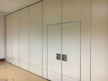 Muri divisori scorrevoli modulari insonorizzati con la posizione dell'interno delle porte