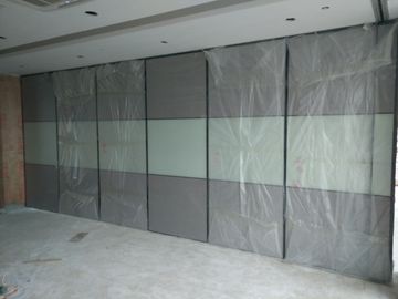 Muri divisori mobili dell'hotel di alluminio insonorizzato interno con il rullo del portello scorrevole