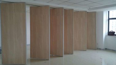 Muri divisori mobili acustici di alluminio/sala delle riunioni che fa scorrere divisione piegante