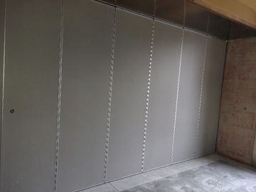 Ufficio acustico del divisorio della pista mobile materiale insonorizzata della parete che piega facendo scorrere il muro divisorio