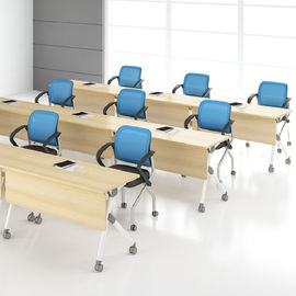 Tabelle e sedie di conferenza accatastabili leggere regolabili per stanza di formazione