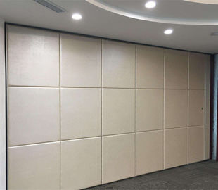 Muri divisori pieghevoli istantanei dell'isolamento acustico per i centri ricreativi