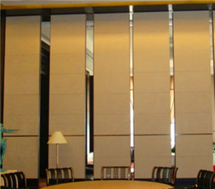 Sistema d'attaccatura superiore piegante acustico dello spazio di disaccordo del muro divisorio dell'hotel/divisori insonorizzati