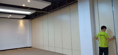 Materiale decorativo che fa scorrere i sistemi mobili pieganti della parete della divisione per auditorium