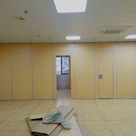 muri divisori mobili di legno di alluminio da 65 millimetri per la stanza dell'ufficio di Corridoio di banchetto