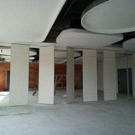 Porte pieganti dei muri divisori della sala di rivestimento della melammina da 85 millimetri per la scuola, hotel