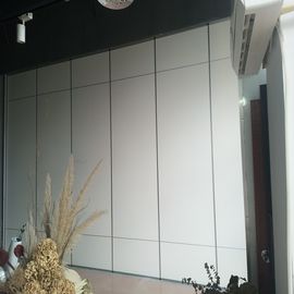 Divisioni pieganti acustiche mobili dei muri divisori del fono assorbente di sala per conferenze per l'hotel