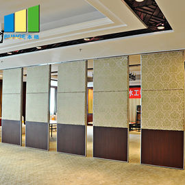 Porte pieganti acustiche della divisione della struttura di alluminio/bordo mobile del muro divisorio per l'hotel