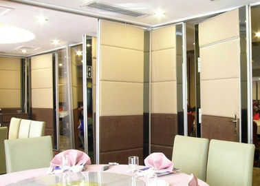 Divisione mobile di alluminio Sooden di Ebunge che fa scorrere parete piegante con la copertura molle del cuoio dell'unità di elaborazione della spugna per il ristorante