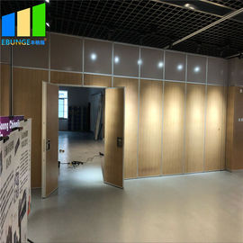 Salone mobile piegante accatastabile della divisione dei muri divisori del divisore della sala delle riunioni per la multi funzione