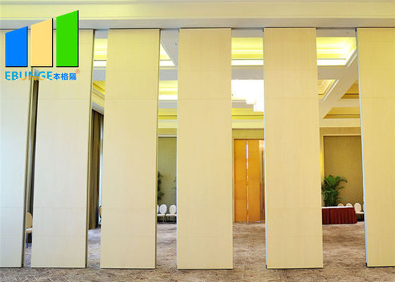 Muri divisori smontabili di legno di divisione dell'auditorium per gli uffici