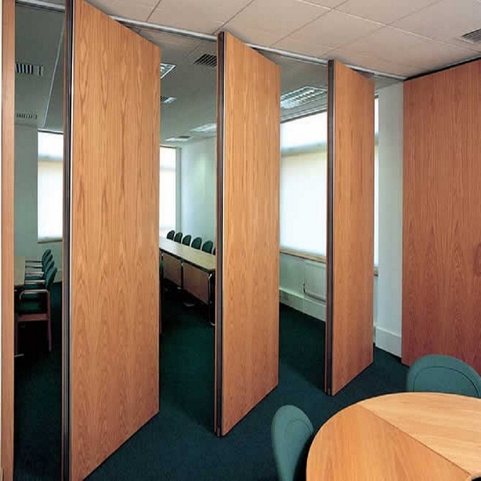 Muri divisori mobili di piegatura di legno insonorizzata per l'ufficio/l'auditorium
