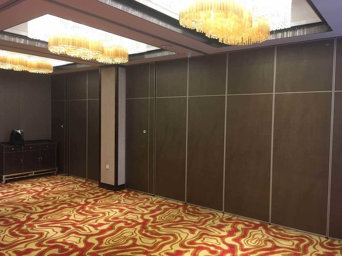Il fono assorbente mobile del MDF divide il pannello telescopico della manica per l'hotel