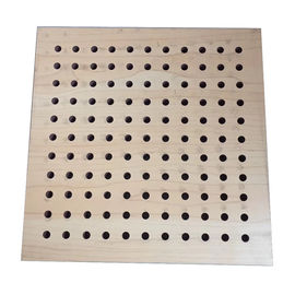 Bordo di legno dei pannelli acustici dell'isolamento del legno perforato insonorizzato della vetroresina