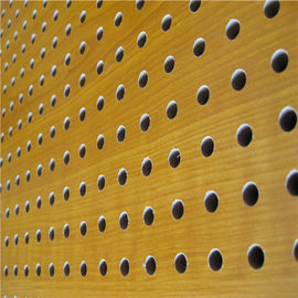 Pannelli acustici perforati del soffitto del bordo della parete diffusa decorativa del suono