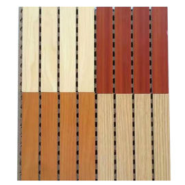 Pannelli legni acustici scanalati del pannello di riduzione di rumore, per le pareti e soffitti di legno