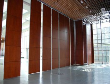 Muro divisorio piegante di legno acustico, divisori di alluminio di Corridoio di banchetto