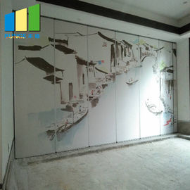Muri divisori mobili su misura di colore per economia di spazio residenziale della Camera