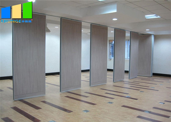 Pannello di parete divisoria mobile in alluminio personalizzato per altezza 15 M Max 600-1200 mm
